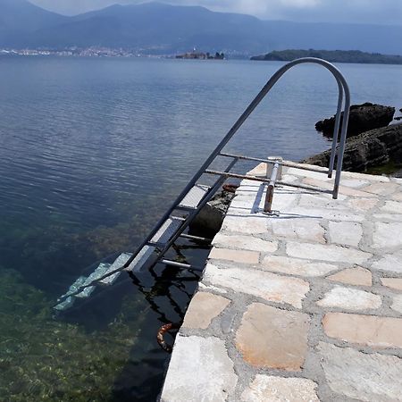 Holiday Home Brinic Tivat Exteriér fotografie