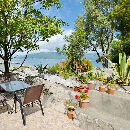 Holiday Home Brinic Tivat Exteriér fotografie