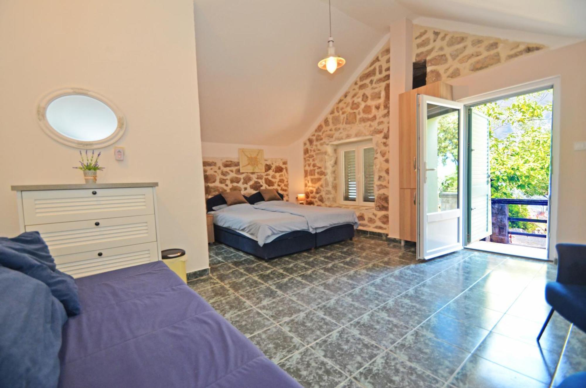 Holiday Home Brinic Tivat Exteriér fotografie